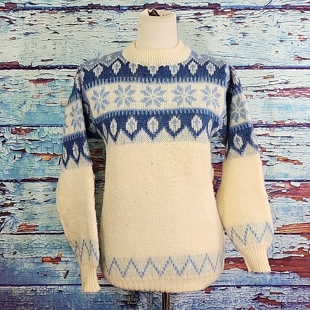 Vintage wool sweater from Norway size M